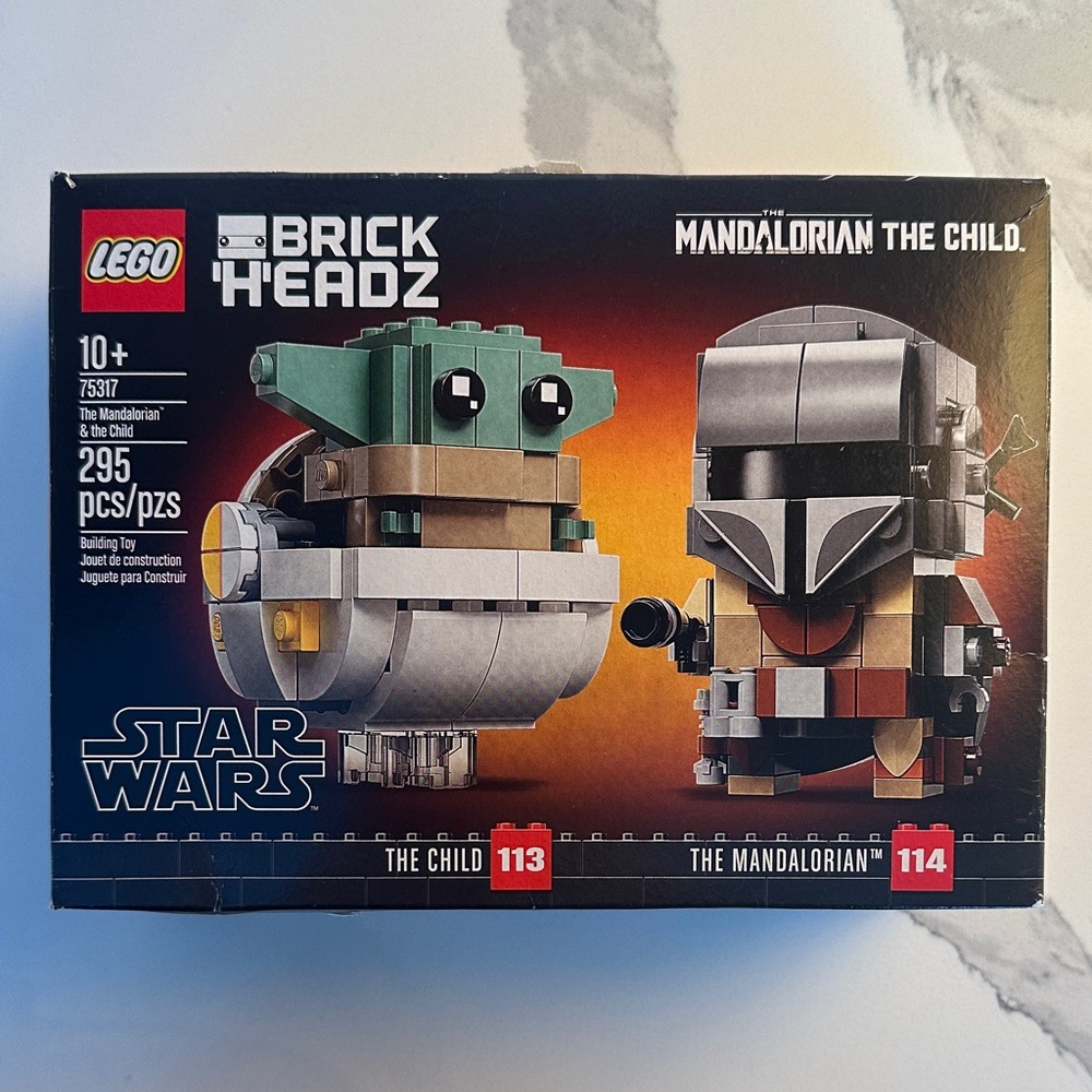 LEGO BrickHeadz Star Wars The Mandalorian & The Child 295 Piece Building Set